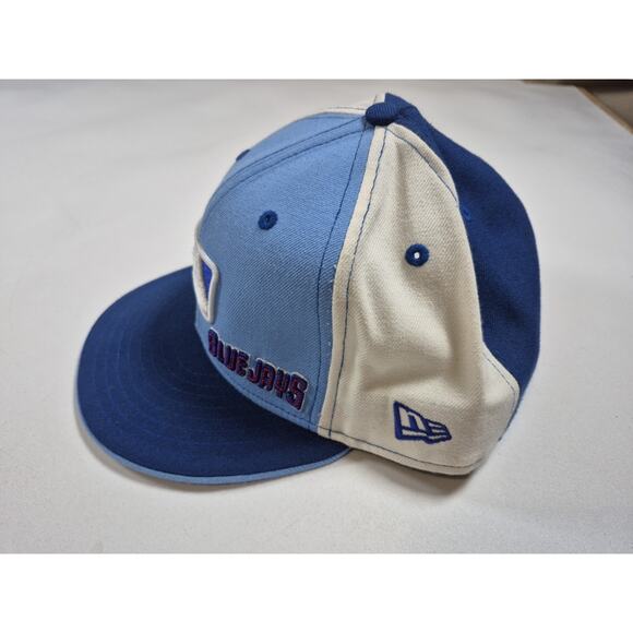 Toronto Blue Jay's New Era Embroidered Cooperstown Collection Fitted Hat 7 3/4 - Picture 3 of 6